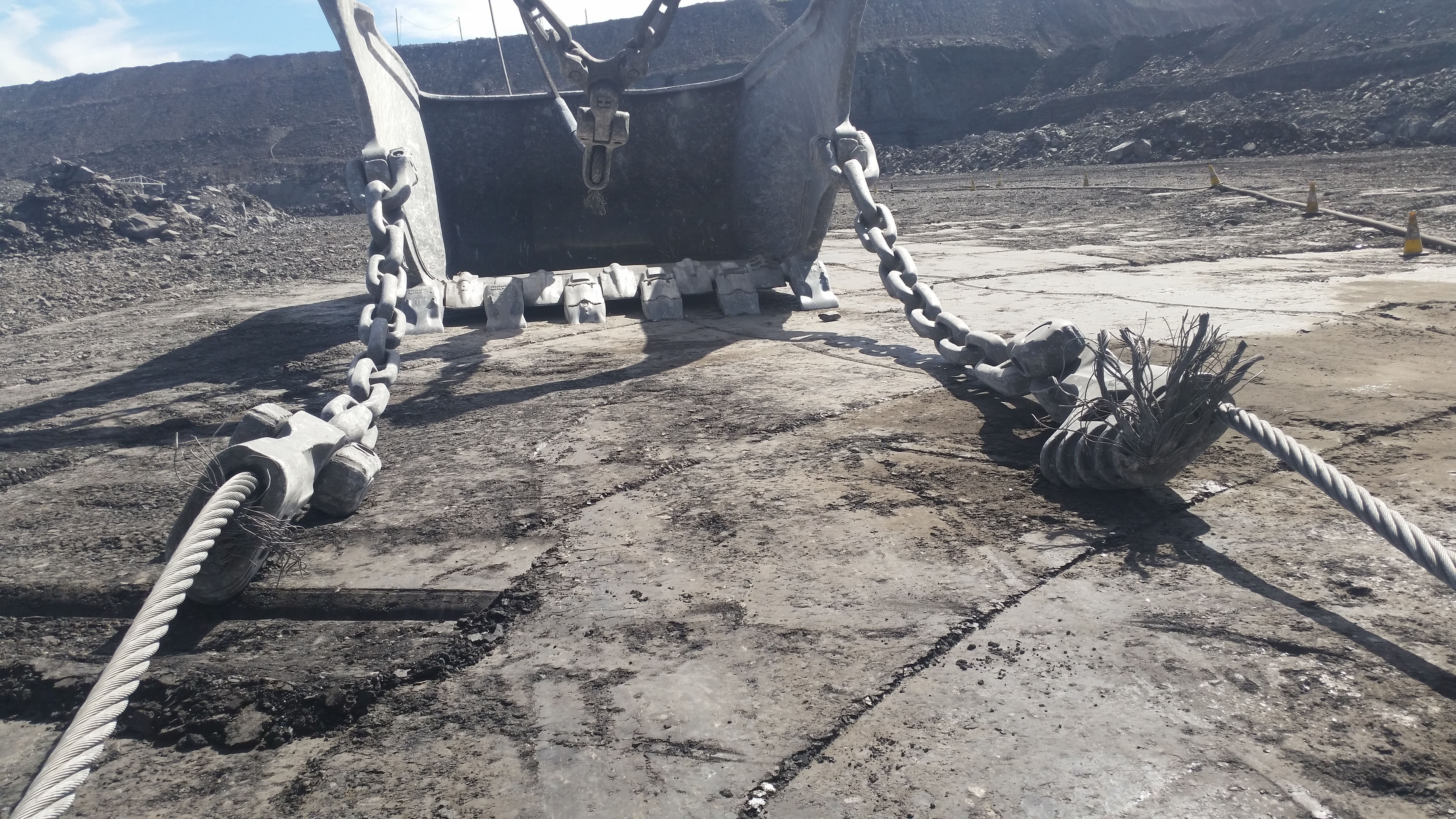 Dragline Rigging Repairs -1 Dragline Rigging Repairs -1